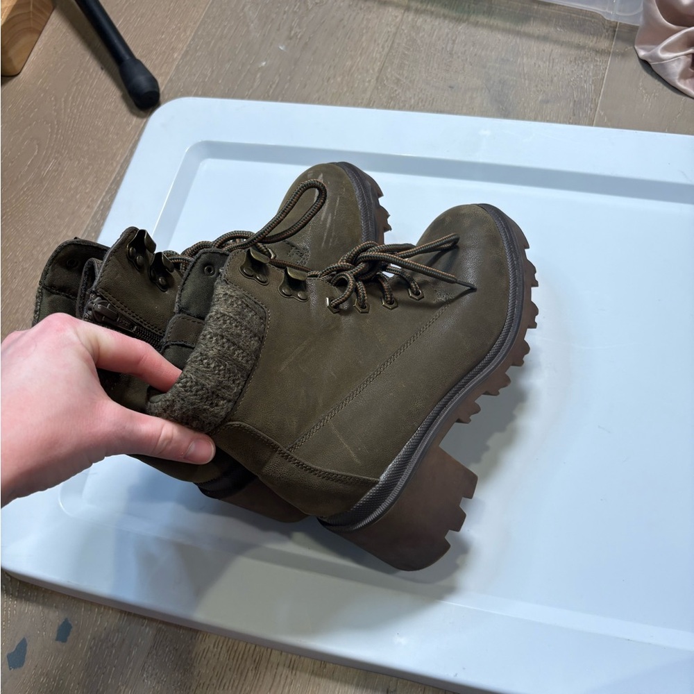 Green & Brown Lace-Up Boots